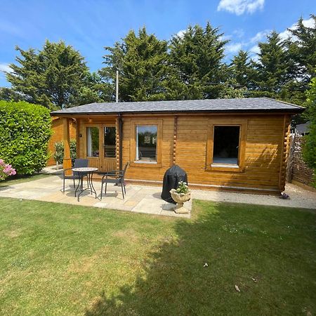 Keepers Lodges Broadway  Exterior photo