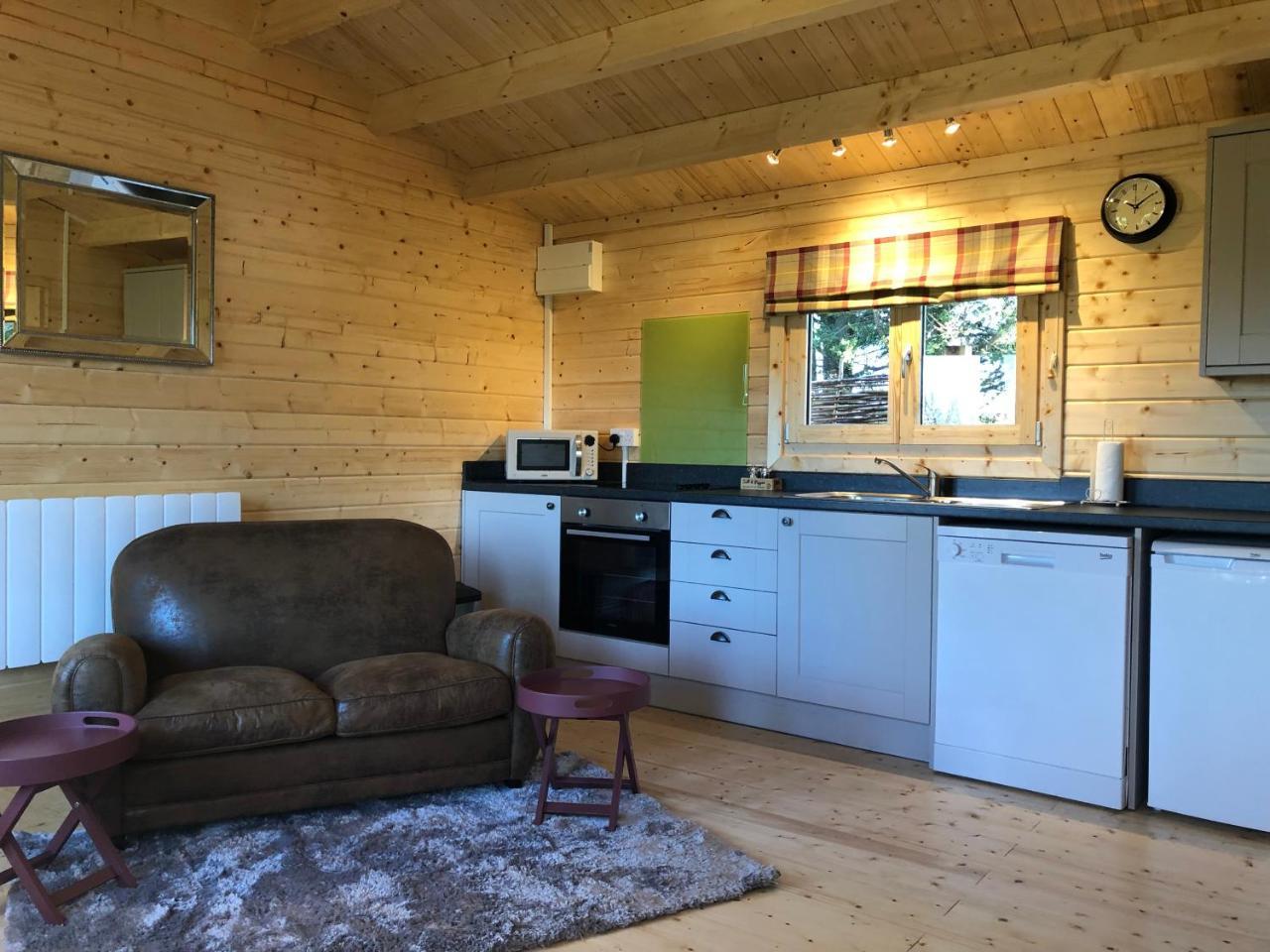 Keepers Lodges Broadway  Exterior photo